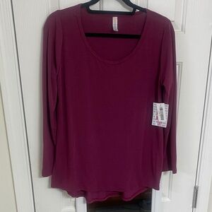 NWT LulaRoe Lynne Long Sleeve Top (M)